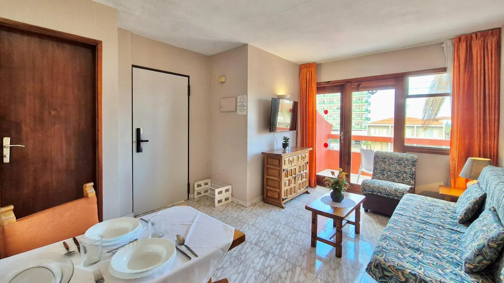 Canaima Apartments Puerto de la Cruz  Puerto de la Cruz (Tenerife)