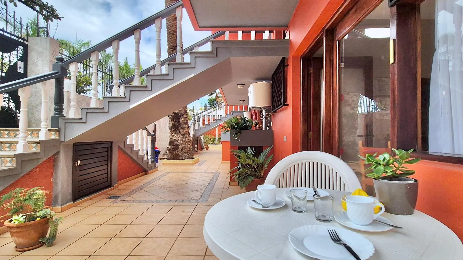 Canaima Apartments Puerto de la Cruz   Puerto de la Cruz (Tenerife)